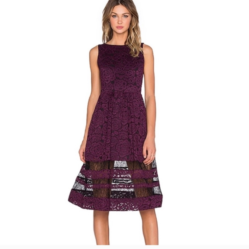 Alice & Olivia women’s dress odelia plum black